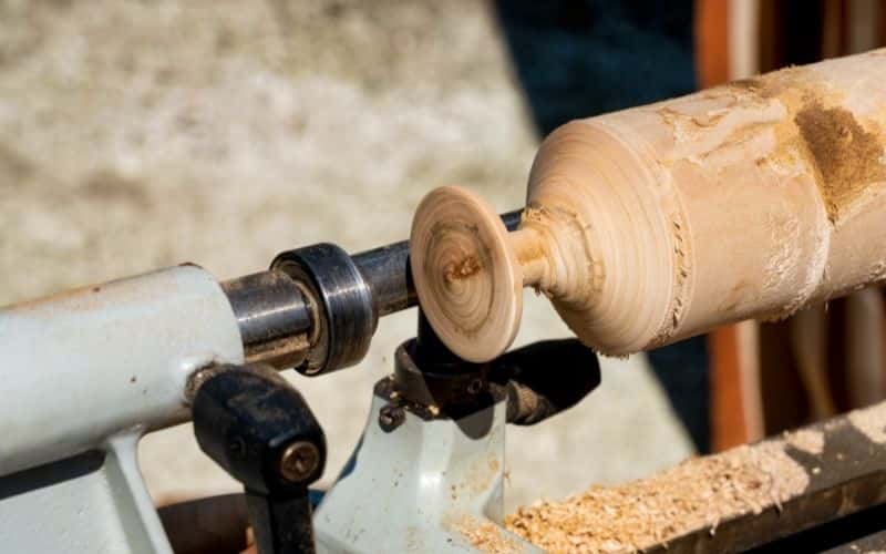 Best wood lathe under 500 buying guide