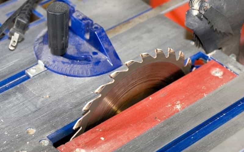 Featherboard for Table Saw Buying Guide