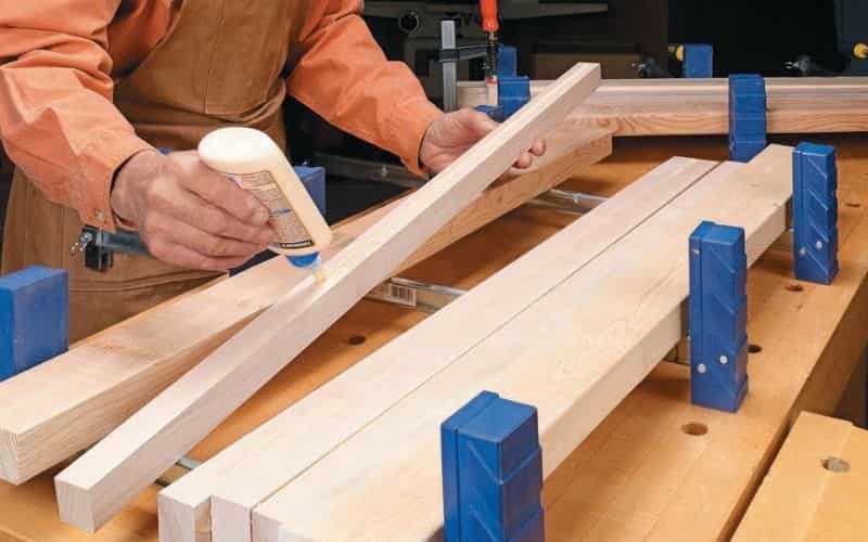 Gluing on wood process