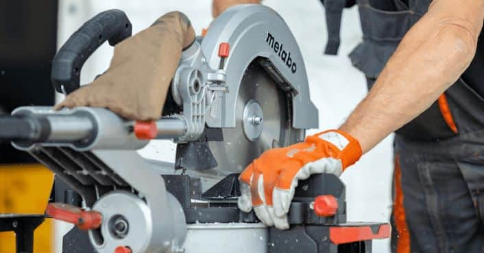 How to Cut Rocks with a Tile Saw